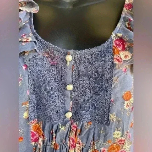 Double Zero women’s blue florar dress ruffle sleeves pearl buttons sz M pockets - Picture 8 of 9